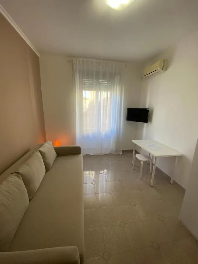 Aura Apartment Рим