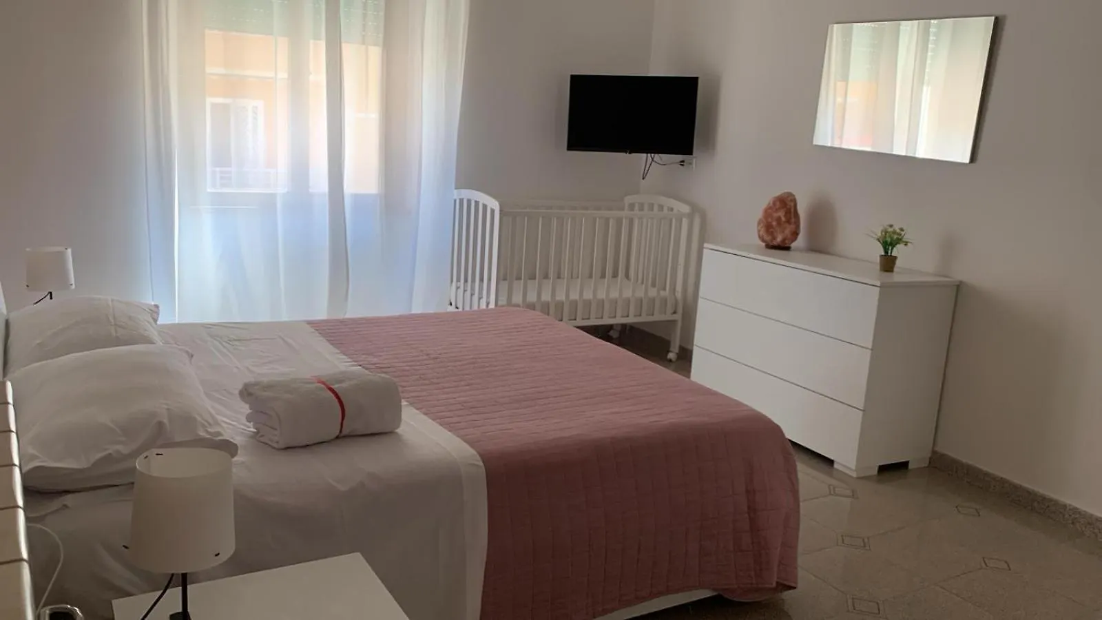 Aura Apartment Рим Италия